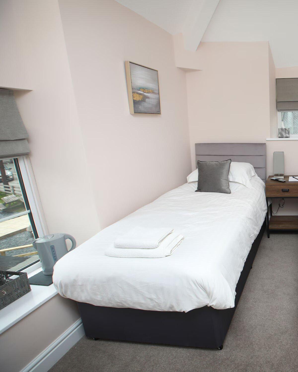 Oyo Glyn Valley Hotel Glyn Ceiriog Экстерьер фото